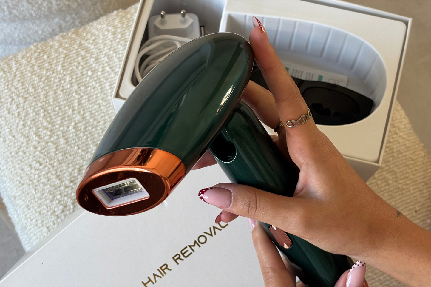 PACK COMPLET : L'ÉPILATEUR À LUMIÈRE PULSÉE